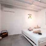 Blue Cove Maisonette At Beach, Seaview *